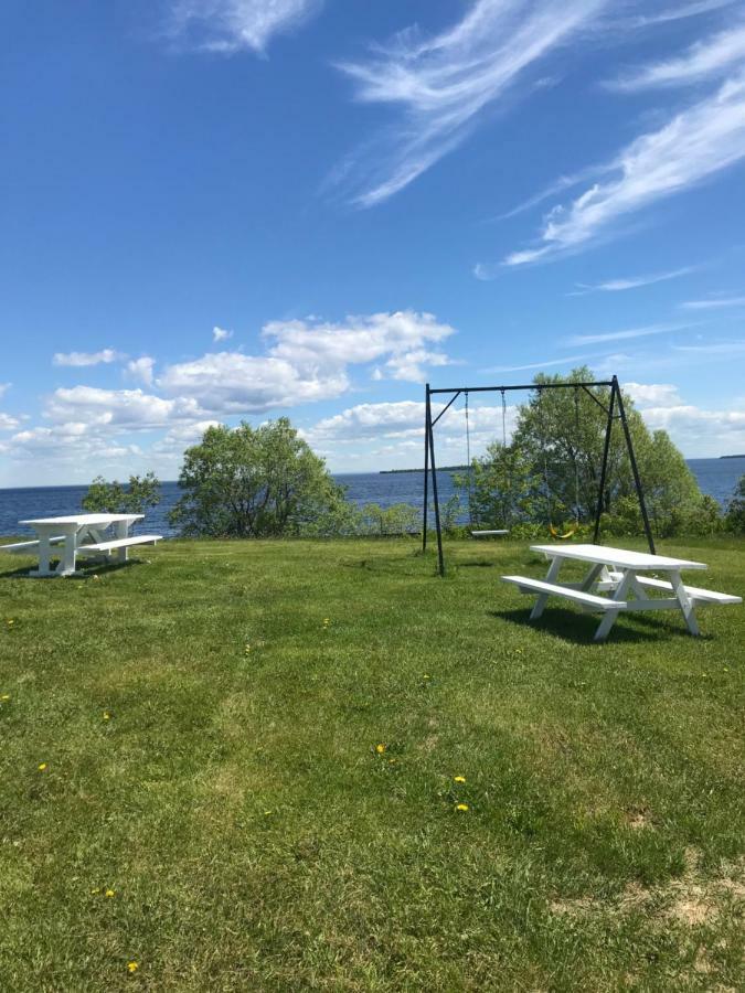 Auberge Lac St-Jean Phase 2 Roberval Bagian luar foto